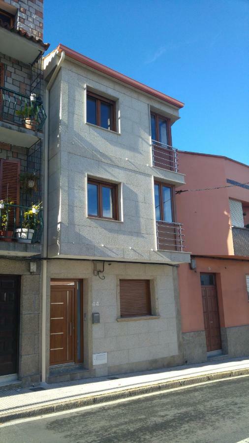 Apartamentos Luis Antonio Mestre O Grove Exterior foto